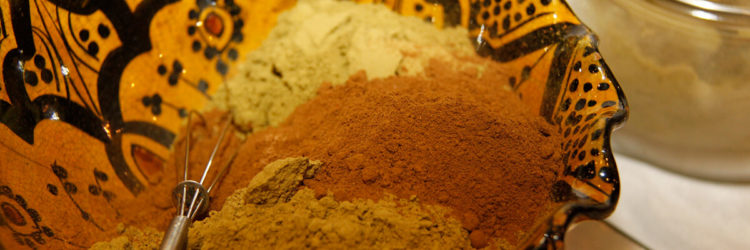 Ce qu’il faut savoir sur la coloration au henné